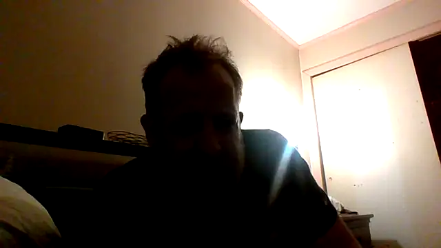 Snapshot of Mikey40wv chatting on 11.17.25 Mikey40wv online show from 11.17.25