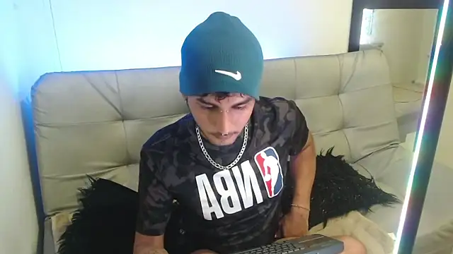 Brunicci online show from 11.14.25