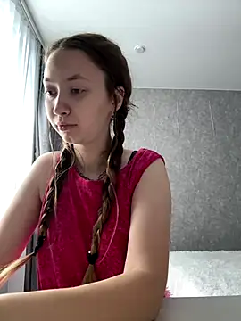 Holy Poly online show from 12.19.25