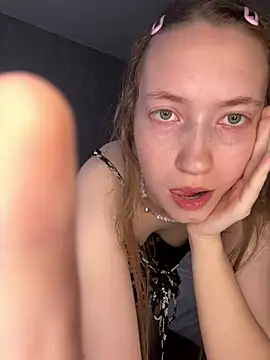 Holy Poly online show from 03.02.26