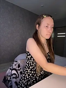 Holy Poly online show from 03.18.26