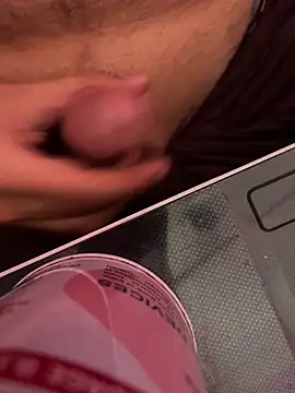 Snapshot of Your_imran chatting on 05.07.26 Your imran online show from 05.07.26