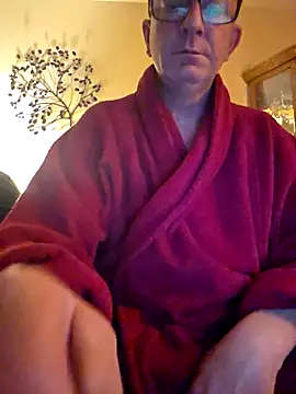 Snapshot of longsmooth4u chatting on 03.28.26 longsmooth4u online show from 03.28.26
