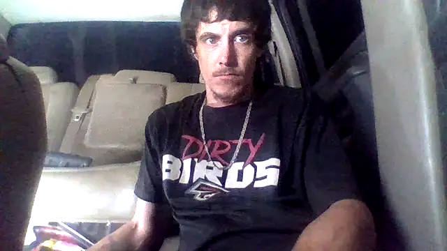 Snapshot of dickencidr chatting on 04.17.26 dickencidr online show from 04.17.26