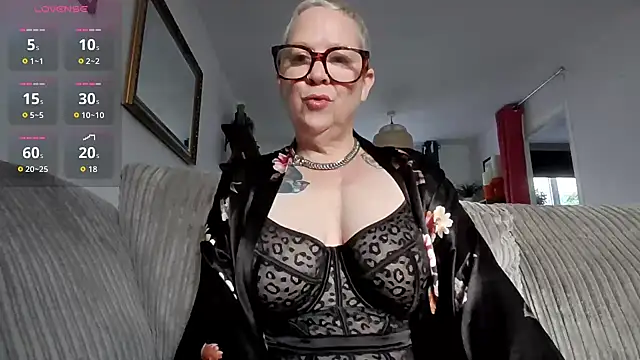 missyb x online show from 12.22.25