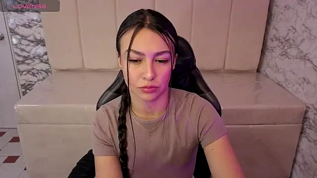 Maleja v  online show from 12.05.25