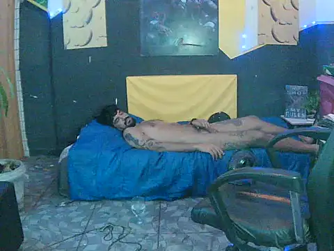 Snapshot of xxxbananaboy chatting on 11.15.25 xxxbananaboy online show from 11.15.25