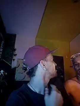 Snapshot of xxxbananaboy chatting on 12.01.25 xxxbananaboy online show from 12.01.25