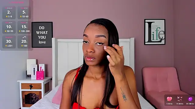 Snapshot of SandyAdaeze chatting on 01.07.26 SandyAdaeze online show from 01.07.26