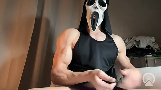 Luna MaskedMan online show from 01.08.26