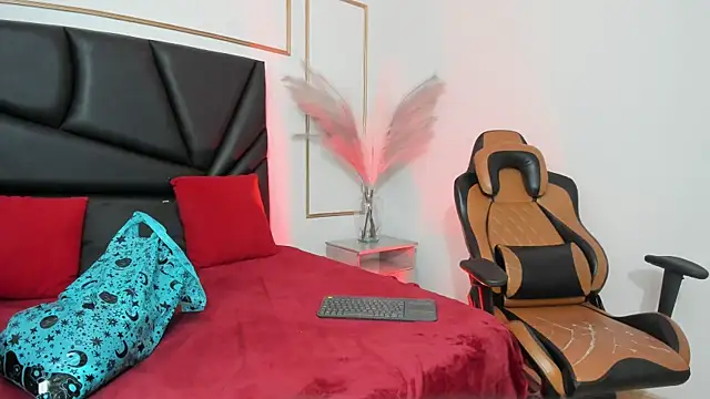 Emily Frostt online show from 01.07.26