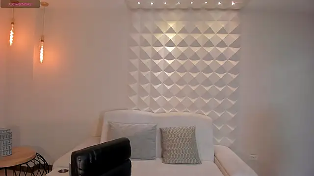 Snapshot of CarlaBrunni chatting on 01.11.26 CarlaBrunni online show from 01.11.26