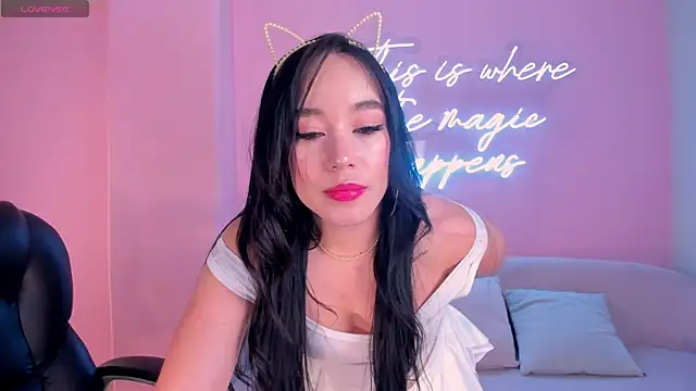 Snapshot of ZaraKafruni chatting on 02.10.26 ZaraKafruni online show from 02.10.26