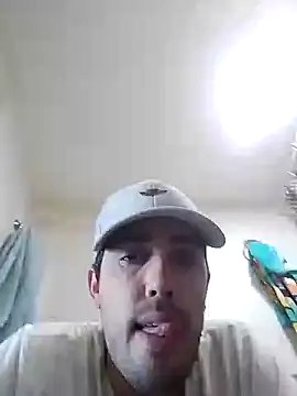 Snapshot of Ratacrocante chatting on 11.15.25 Ratacrocante online show from 11.15.25