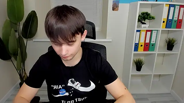 AlejandroEllias online show from 02.03.26