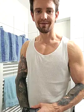 Snapshot of Mystery_Mark chatting on 02.26.26 Mystery Mark online show from 02.26.26