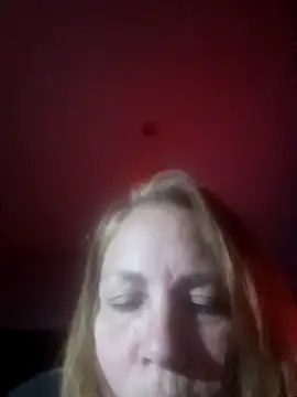 Tatitahot69 online show from 11.25.25