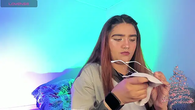 soy-anny1 online show from 12.20.25