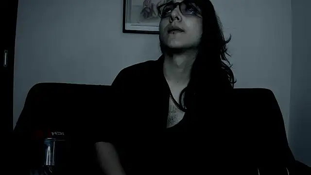 Snapshot of Amoneth_Xx chatting on 11.30.25 Amoneth Xx online show from 11.30.25