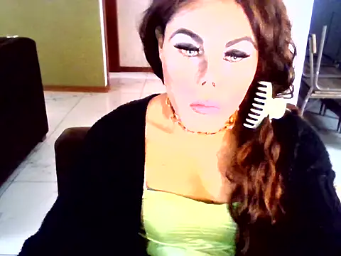Snapshot of melany-michu chatting on 04.20.26 melany-michu online show from 04.20.26