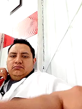 Snapshot of gordoju chatting on 11.16.25 gordoju online show from 11.16.25