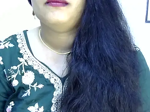 Snapshot of Muskan_Jha chatting on 04.30.26 Muskan Jha online show from 04.30.26