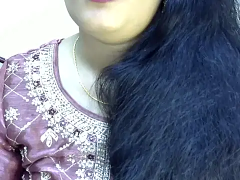 Snapshot of Muskan_Jha chatting on 05.08.26 Muskan Jha online show from 05.08.26