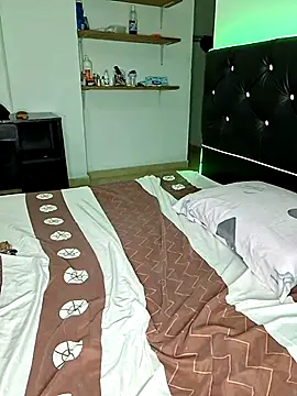 pamela Tiny online show from 03.30.26