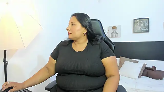 BWW-CINDY11 online show from 01.19.26