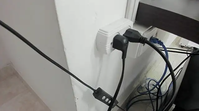 Snapshot of Kendall_curves chatting on 02.10.26 Kendall curves online show from 02.10.26