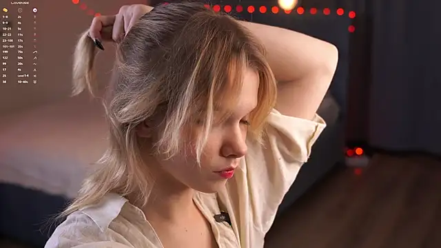 PhillisEsplin online show from 12.17.25