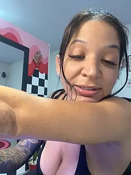Snapshot of biadominatrix chatting on 06.03.26 biadominatrix online show from 06.03.26