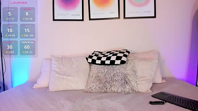 Snapshot of Sofi_vega77 chatting on 04.30.26 Sofi vega77 online show from 04.30.26