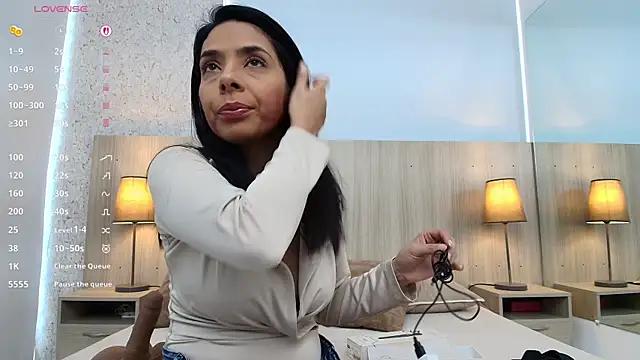 Snapshot of mature_eva1 chatting on 05.07.26 mature eva1 online show from 05.07.26