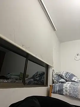 Boyfriend-Hot online show from 11.19.25