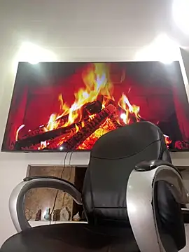 Boyfriend-Hot online show from 11.22.25