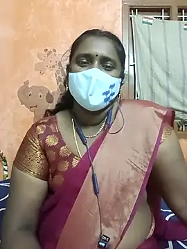 Snapshot of Tamil_Ranjini chatting on 12.13.25 Tamil Ranjini online show from 12.13.25