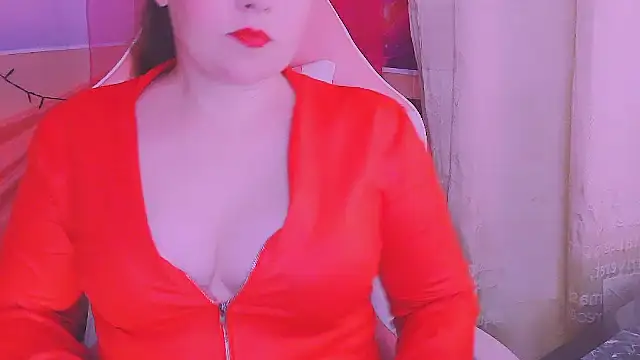 Snapshot of BESTLOLA chatting on 05.16.26 BESTLOLA online show from 05.16.26