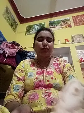 Snapshot of Sexi_soniy432 chatting on 11.29.25 Sexi soniy432 online show from 11.29.25