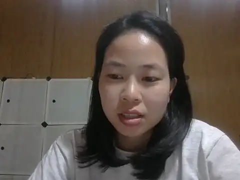 Snapshot of Cat-meow chatting on 05.05.26 Cat-meow online show from 05.05.26