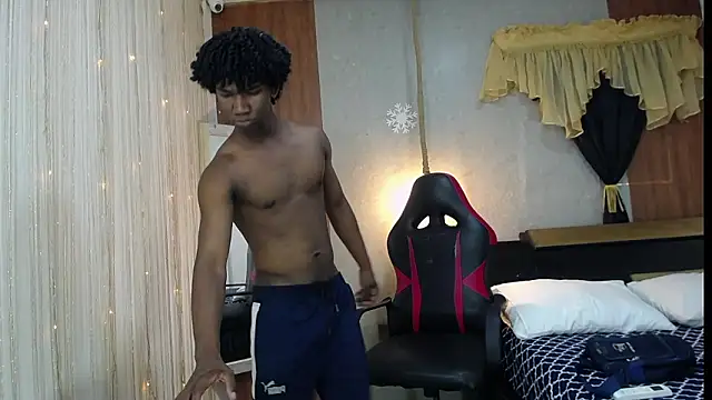 Snapshot of negga_cum chatting on 01.31.26 negga cum online show from 01.31.26