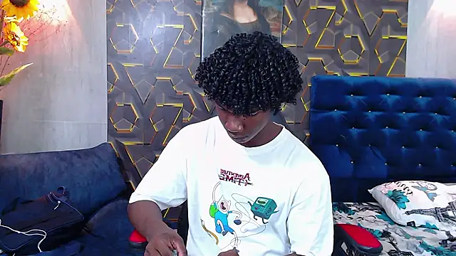 Snapshot of negga_cum chatting on 02.17.26 negga cum online show from 02.17.26