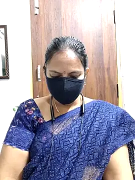 Queen-Neha online show from 03.15.26