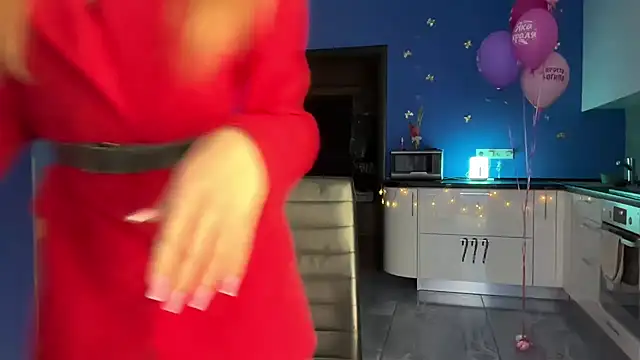 Jolienne online show from 12.21.25