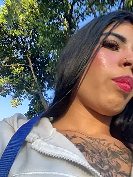 Snapshot of Dannii- chatting on 01.17.26 Dannii- online show from 01.17.26