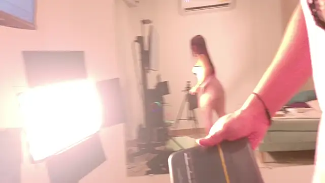MiaJanss online show from 05.09.26