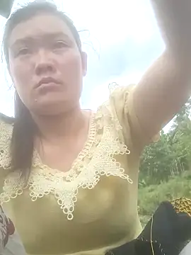 meomeo-00 online show from 11.24.25