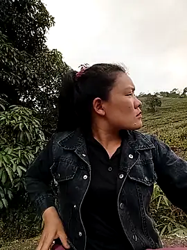 meomeo-00 online show from 02.17.26