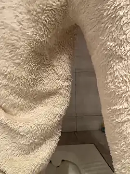 Yes-Baby-A online show from 12.21.25