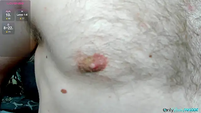 Snapshot of Maxhornyblondieman chatting on 02.22.26 Maxhornyblondieman online show from 02.22.26